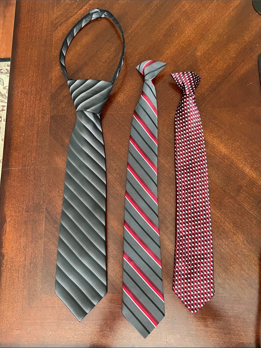 Stylist kids Three-Tie Set in Gray, Gray with Red Stripes, and Burgundy